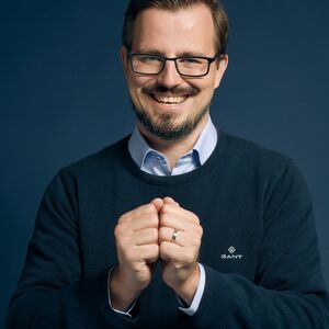 Vortrag künstliche Intelligenz - Bleiben wir schlauer als die Roboter? Vortrag künstliche Intelligenz - Bleiben wir schlauer als die Roboter?