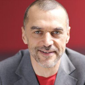  Arno Fischbacher