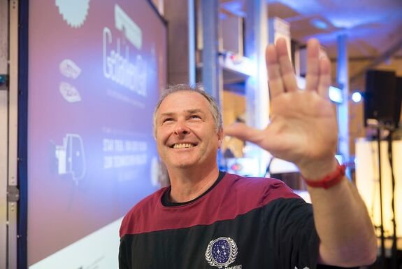 Frauenpower in Star Trek und bei der NASA Frauenpower in Star Trek und bei der NASA