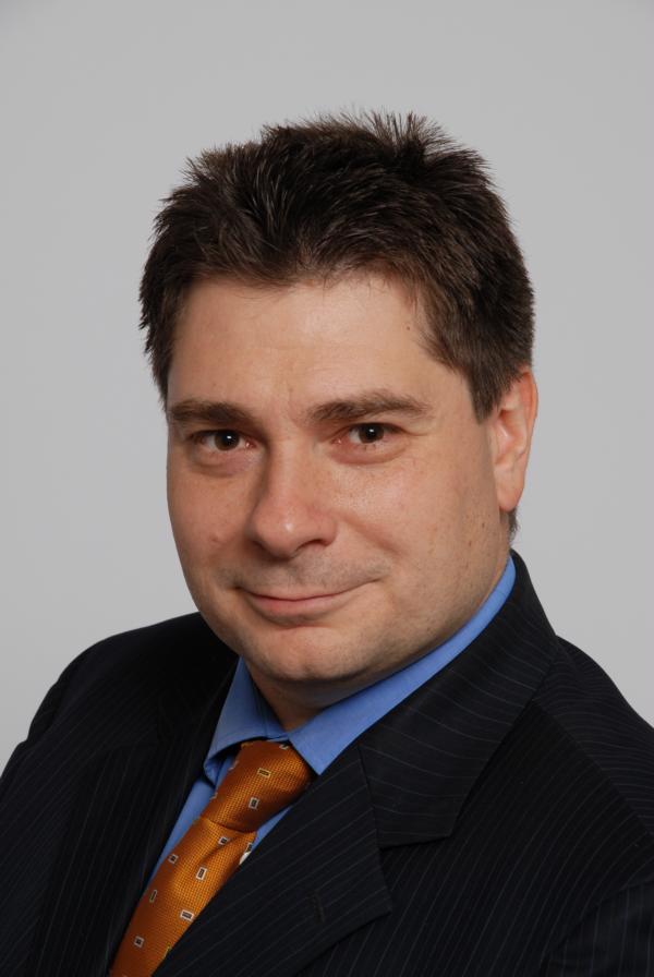 Keynote Speaker Stefan Jenzowsky